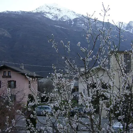 Bed & Breakfast Mandoue 3*
