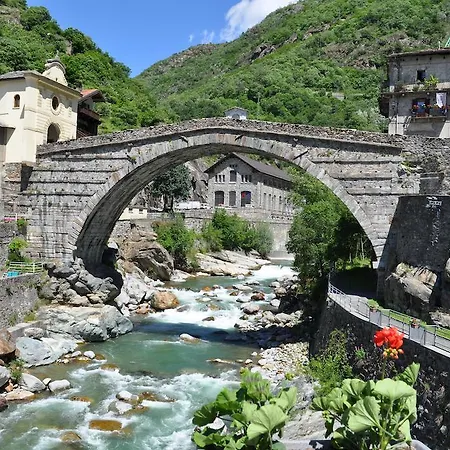 Couette-café Mandoué